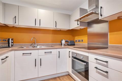 1 bedroom apartment for sale, Barge Walk, London