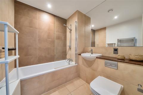 1 bedroom apartment for sale, Barge Walk, London