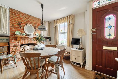 37 Church Square, Basingstoke, RG21 7SN