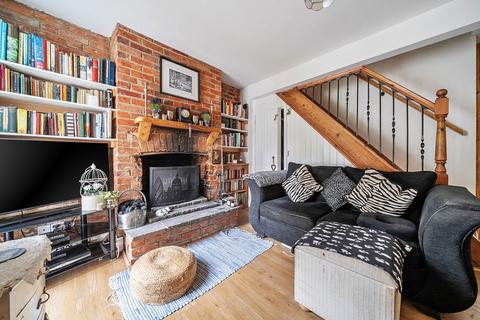 37 Church Square, Basingstoke, RG21 7SN
