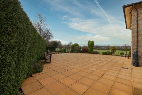 undefined, Newshaw Lane, Glossop SK13