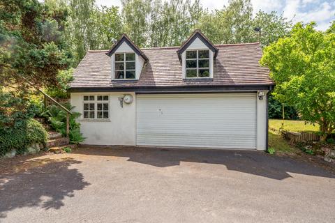 4 bedroom cottage for sale, Horn Cottage, Shrawley