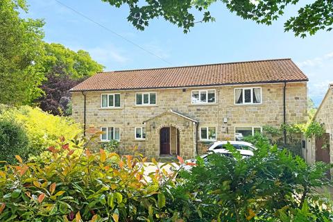 undefined, Farnham, Woodlands, HG5