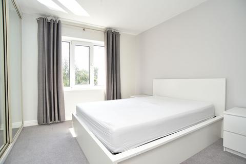 undefined, Farnham, Woodlands, HG5