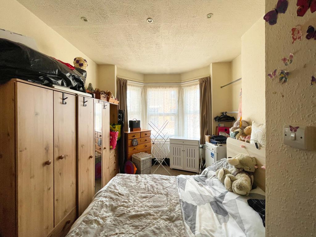 69 High Street bedroom