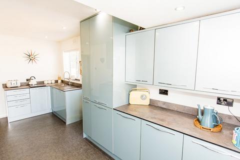 2 bedroom detached bungalow for sale, Horsefair Close, Market Harborough