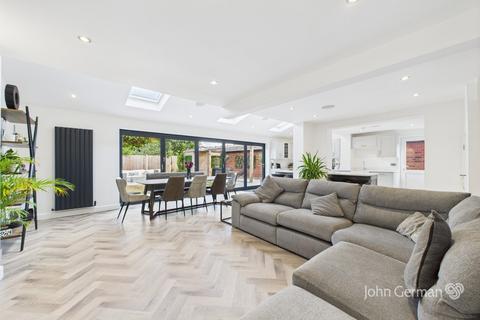17 Crawley Lane, Kings Bromley, Burton-on-trent, DE13 7JF