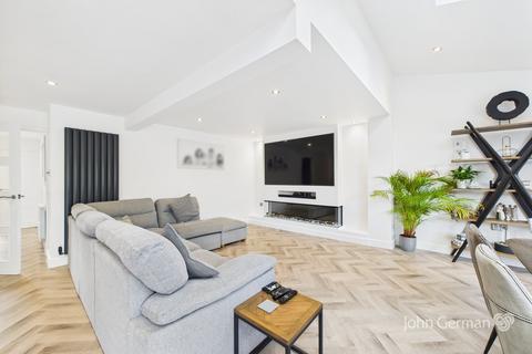 17 Crawley Lane, Kings Bromley, Burton-on-trent, DE13 7JF