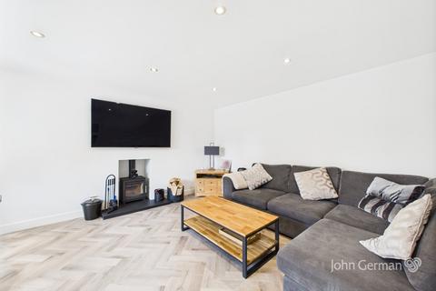 17 Crawley Lane, Kings Bromley, Burton-on-trent, DE13 7JF