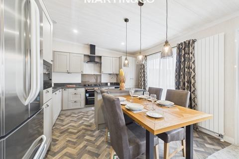 undefined, Thames Retreat, Staines TW18