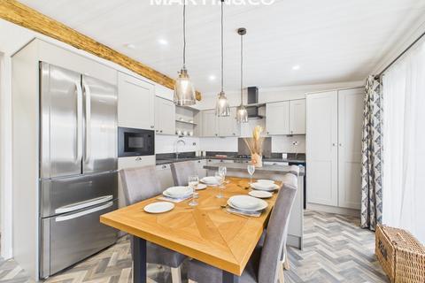 undefined, Thames Retreat, Staines TW18