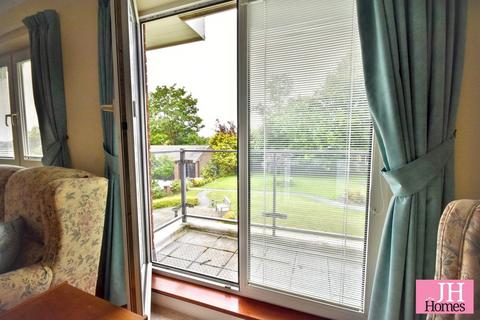 2 bedroom apartment for sale, Dalmore Court, Barrow-in-Furness, Cumbria