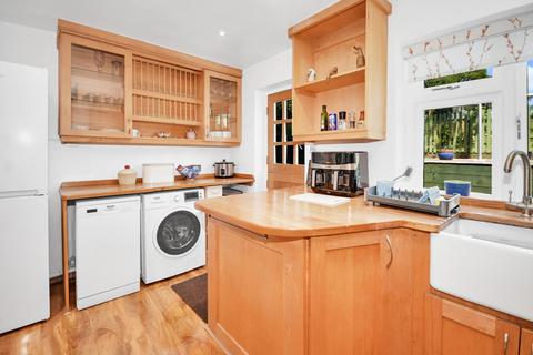 3 bedroom cottage to rent, Newenden, Kent TN18