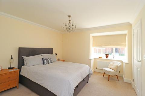 West Lodge The Drift, Capel St Mary, Ipswich, IP9 2DU