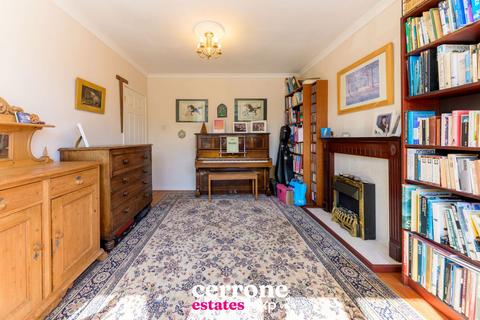 4 bedroom semi-detached house for sale, Old Birmingham Road, Bromsgrove B60