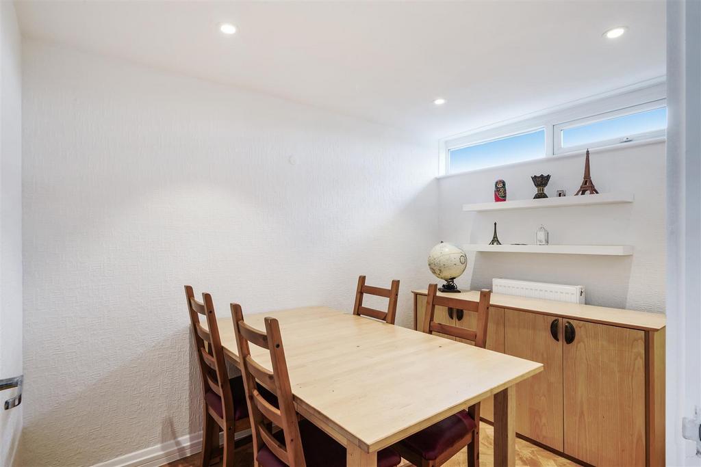 125 Park Lane - 9z Ltg4m YYLMOm I1u Ask2.jpg