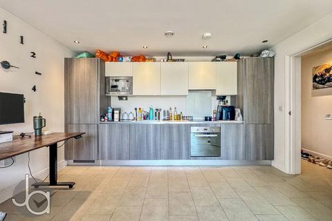 2 bedroom ground floor flat for sale, Point Chase, Marks Tey, Colchester