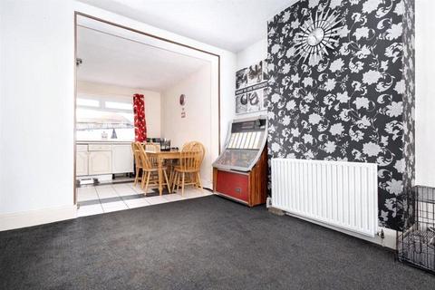 undefined, Manton Close, Hayes, Greater London, UB3