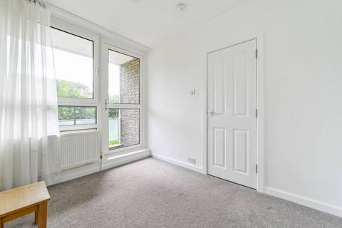 3 bedroom flat for sale, Kiln Place, Gospel Oak, London, NW5