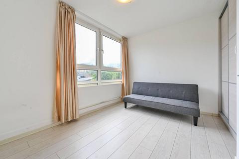 3 bedroom flat for sale, Kiln Place, Gospel Oak, London, NW5