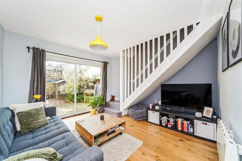Palmerston Road, London N22
