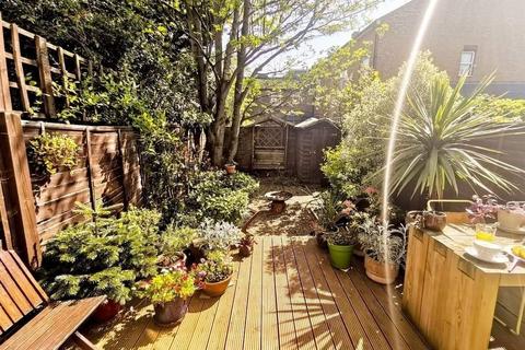 undefined, Palmerston Road, London N22