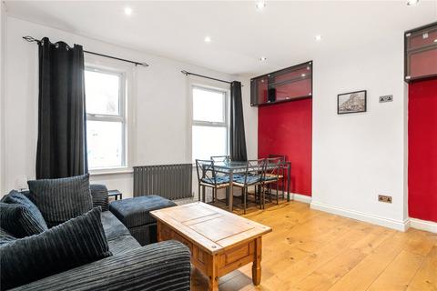 undefined, St. James's Street, London, E17