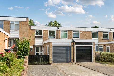 Overbury Avenue, Beckenham, BR3