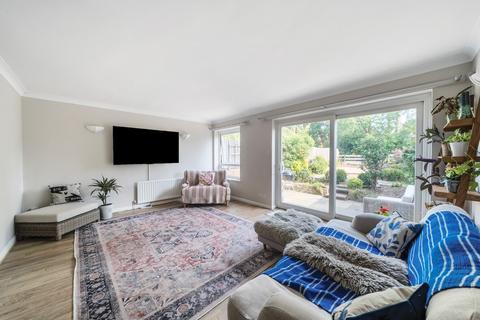undefined, Overbury Avenue, Beckenham, BR3
