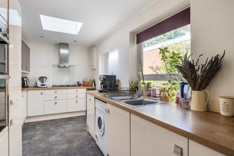 undefined, Overbury Avenue, Beckenham, BR3