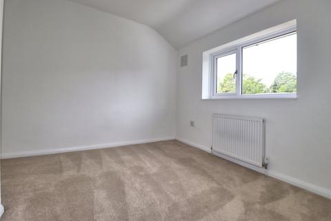 undefined, Bentham Avenue, Surrey GU21