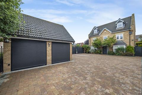 5 bedroom detached house for sale, Pinewood Place, Bexley Park