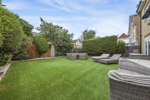 5 bedroom detached house for sale, Pinewood Place, Bexley Park