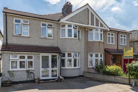 St. Margarets Avenue, Sidcup