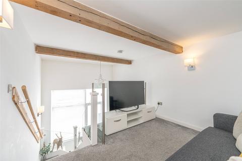 5 Trinity Crescent, Edinburgh, EH5 3ED