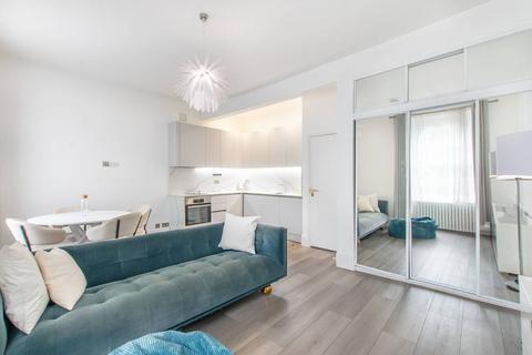 1 bedroom flat for sale, Inverness Terrace, Bayswater, London, W2