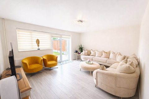 3 bedroom terraced house for sale, Aylesham Road, Orpington BR6