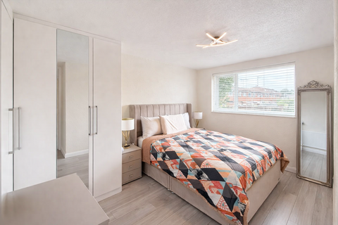 21 Aylesham Road, Orpington, BR6 0TX