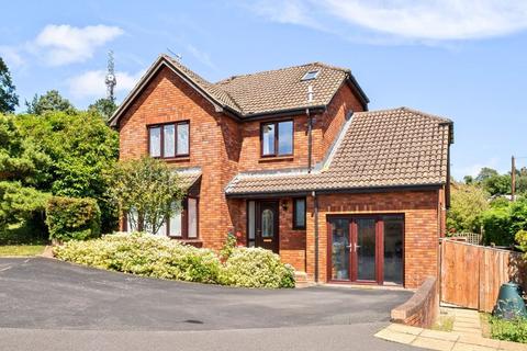 4 bedroom detached house for sale, Raven Close, Pennsylvania, Exeter