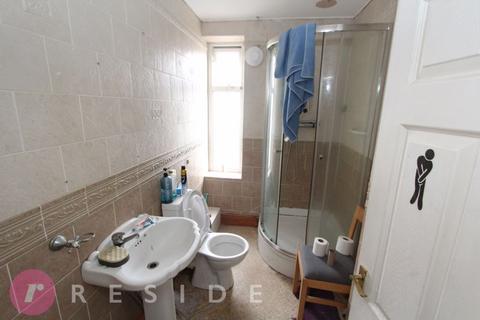 2 bedroom terraced house for sale, Briercliffe Road, Burnley BB10