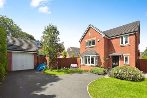 4 bedroom detached house for sale, Barrington Court, Heaton