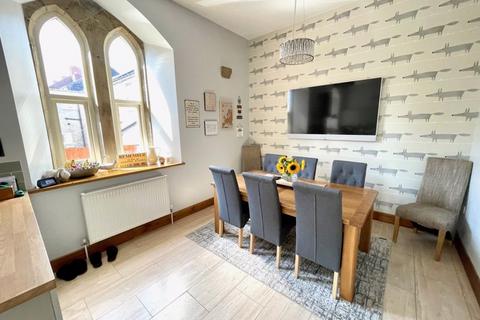 3 bedroom detached house for sale, Heol Maelor, Coedpoeth