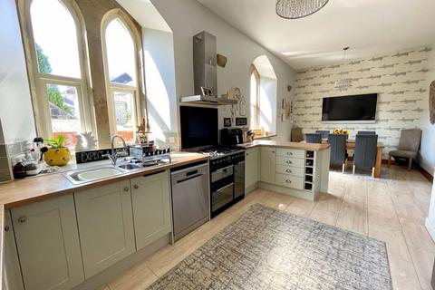 3 bedroom detached house for sale, Heol Maelor, Coedpoeth