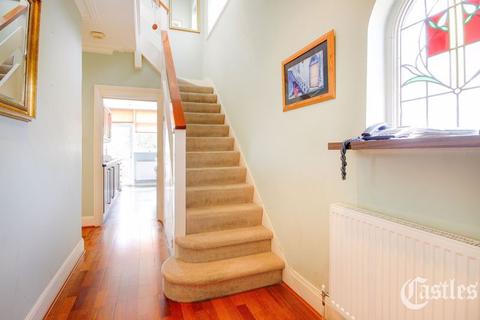 3 bedroom semi-detached house for sale, Ashridge Gardens, London, N13