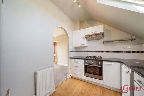 134d Stapleton Hall Road, London, N4 4QB