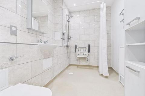 2 bedroom apartment for sale, Wilkey Way, Chatham