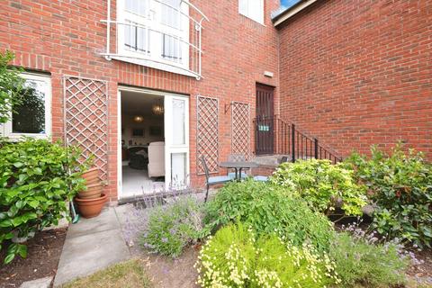 2 bedroom apartment for sale, Goodrich Court, Ross-on-Wye HR9