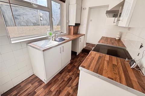 3 bedroom terraced house for sale, Magpie Hall Road, Kent ME4
