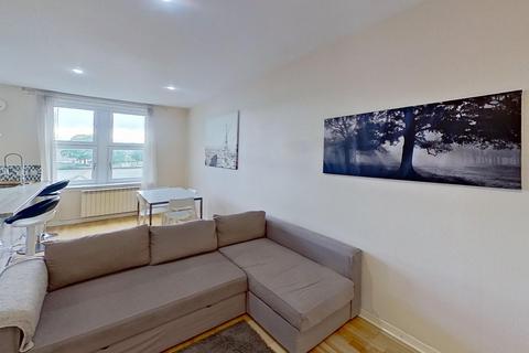 2 bedroom flat to rent, Harbour Court, Musselburgh, EH21