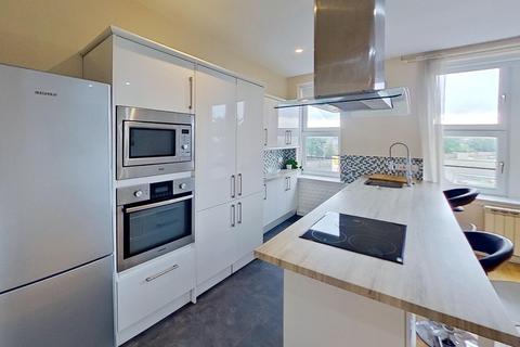 2 bedroom flat to rent, Harbour Court, Musselburgh, EH21